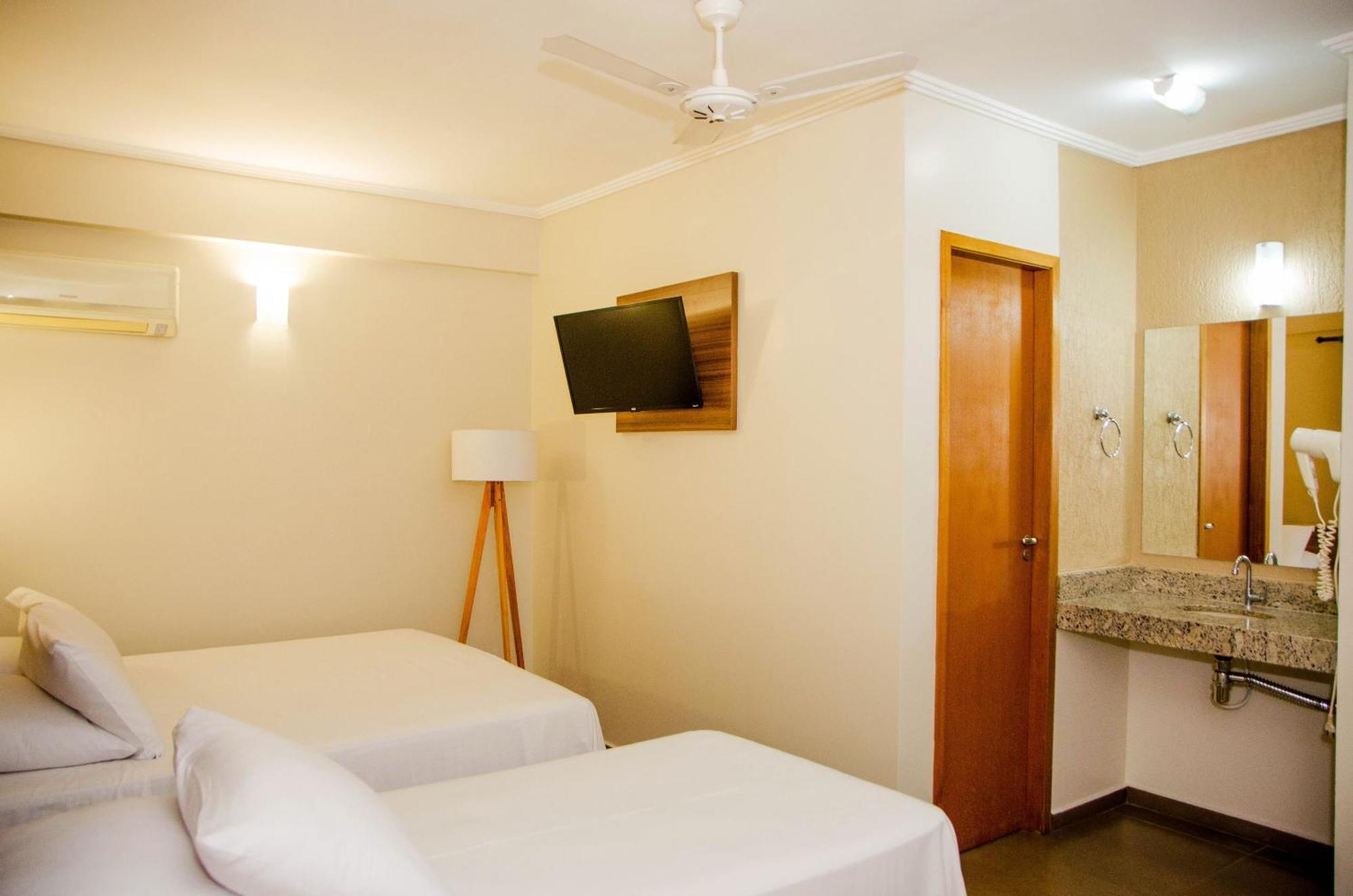 Hotel Zé Maria Pouso Alegre Exteriér fotografie